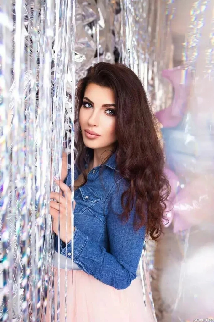 Anna Profile image 6